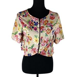The Hanger Floral print Crop Top with zipper design in the back